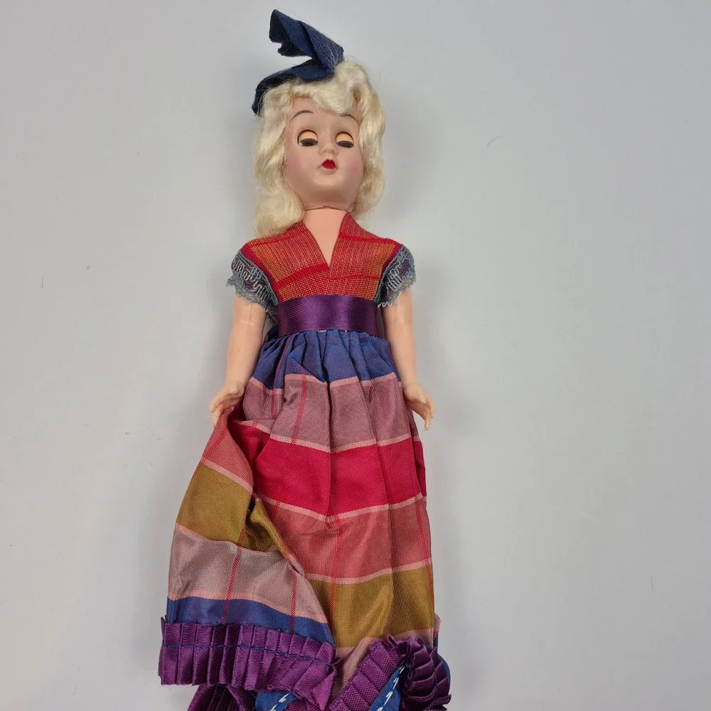 Vintage 50s 60s Sleepy Eye Doll Blonde Hair Colorful Dress Blue‎ Bow 8